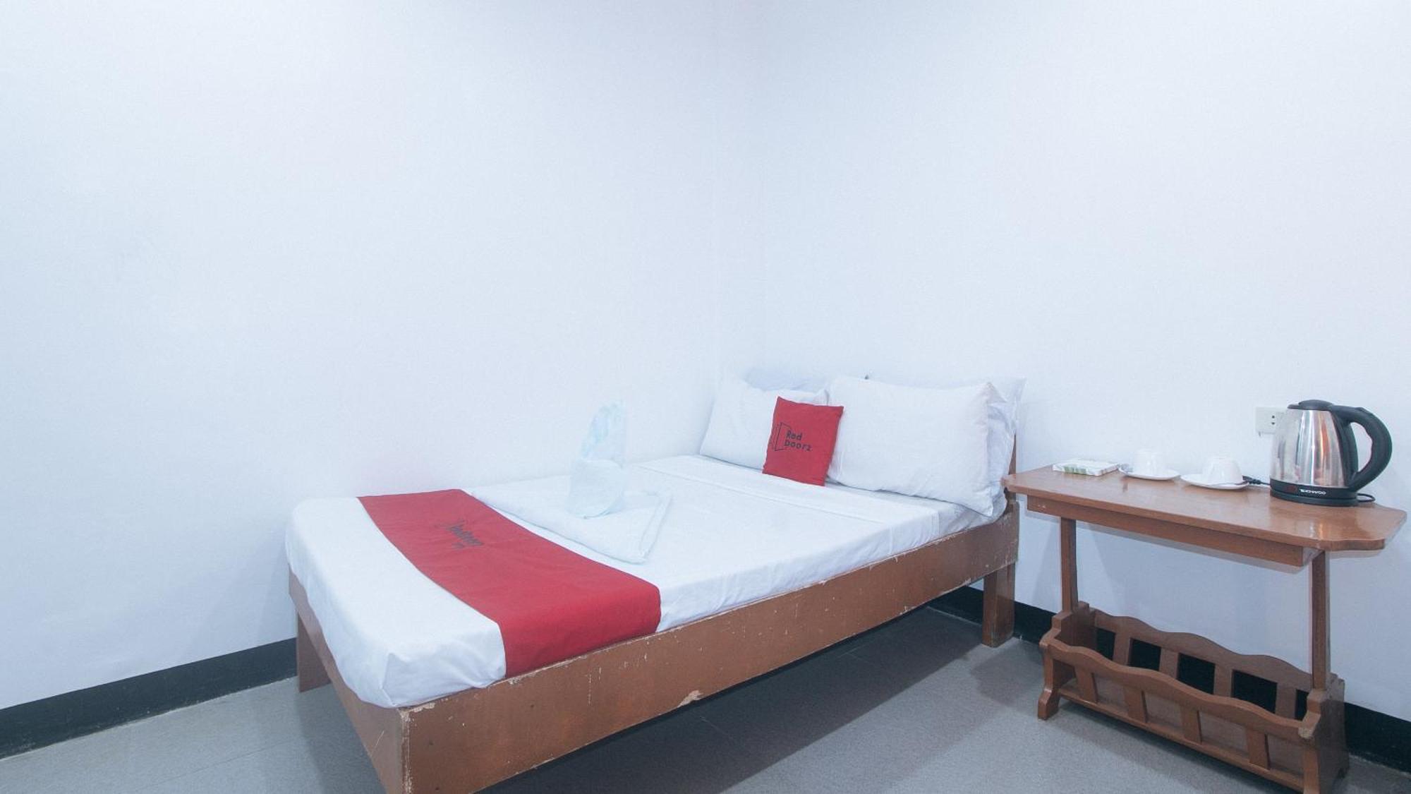 Reddoorz @ Lualhati Garden Cottage El Nido Palawan Екстер'єр фото