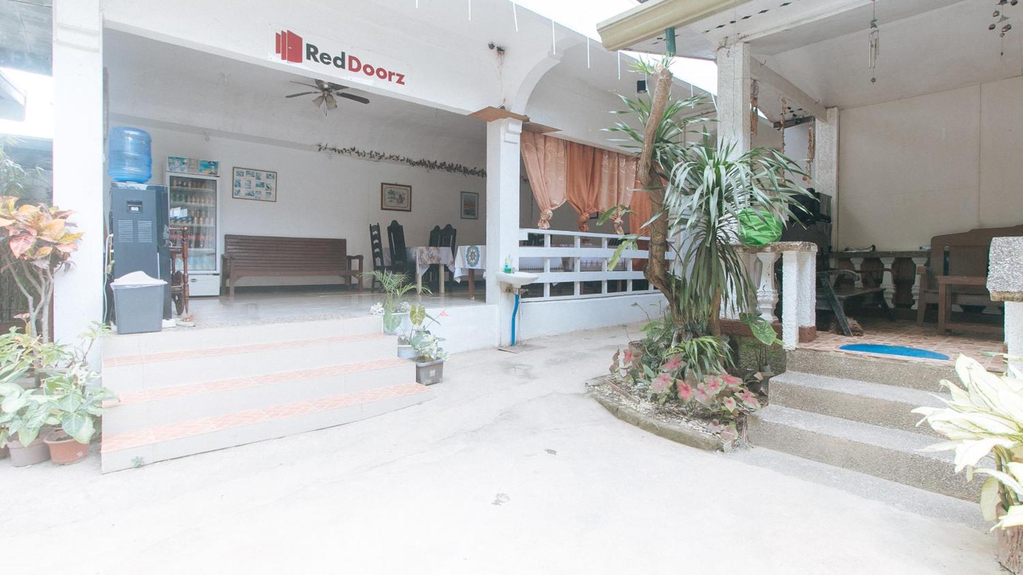 Reddoorz @ Lualhati Garden Cottage El Nido Palawan Екстер'єр фото
